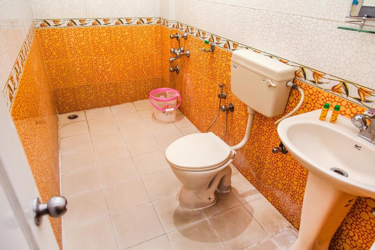 Fabexpress Oriental Suites III - Btm Mico Layout Bangalore Bagian luar foto