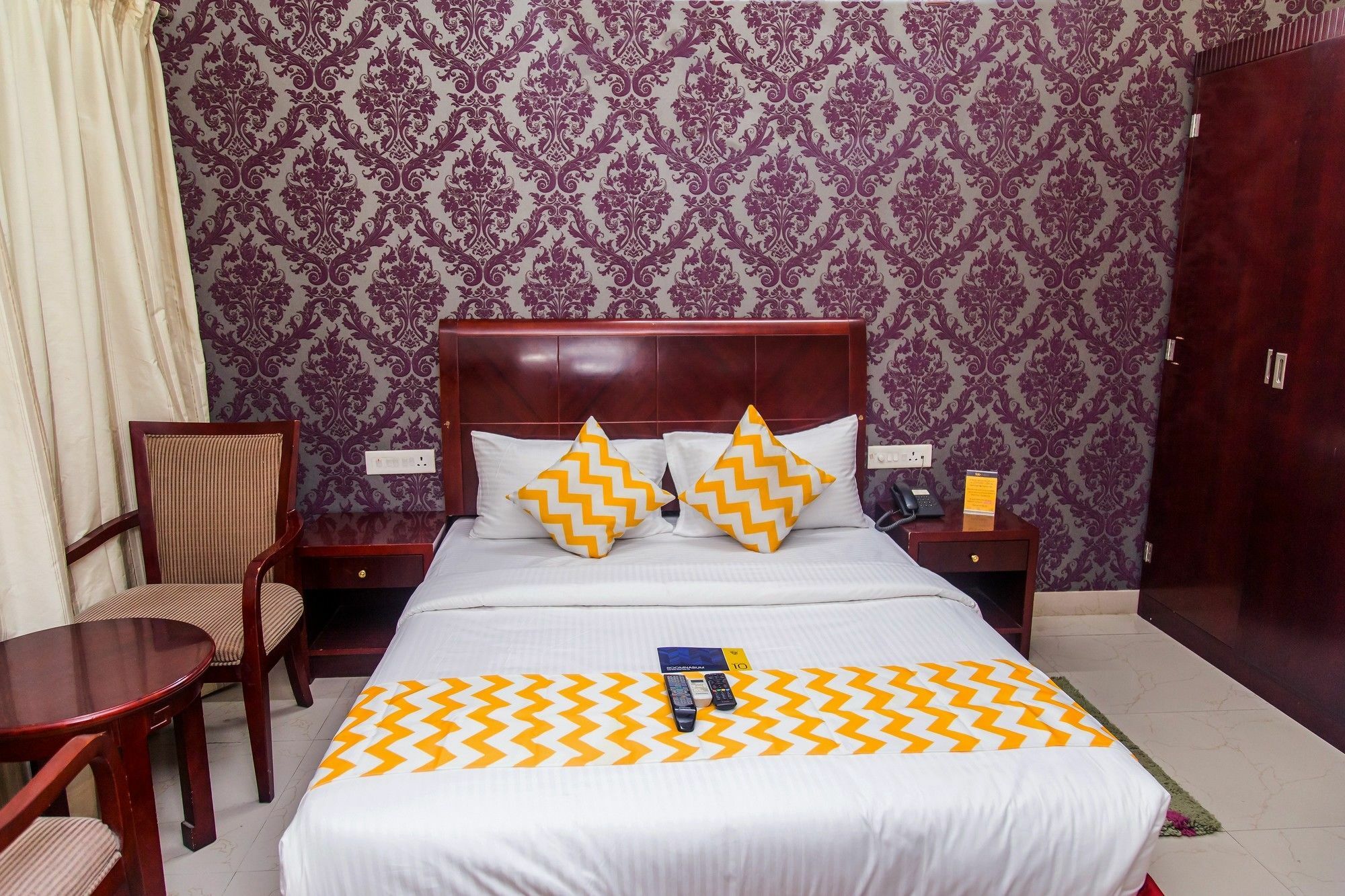 Fabexpress Oriental Suites III - Btm Mico Layout Bangalore Bagian luar foto