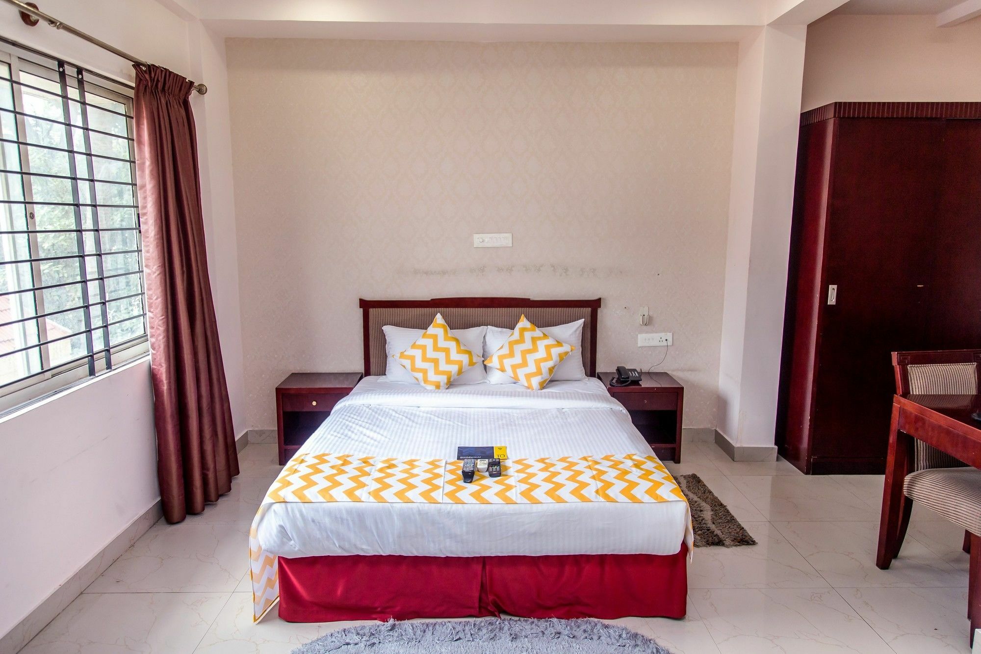 Fabexpress Oriental Suites III - Btm Mico Layout Bangalore Bagian luar foto